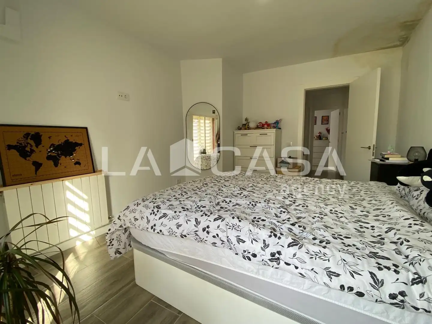Dúplex en venda en Santa Coloma de Gramenet amb Calefacció, Terrassa i Balcó