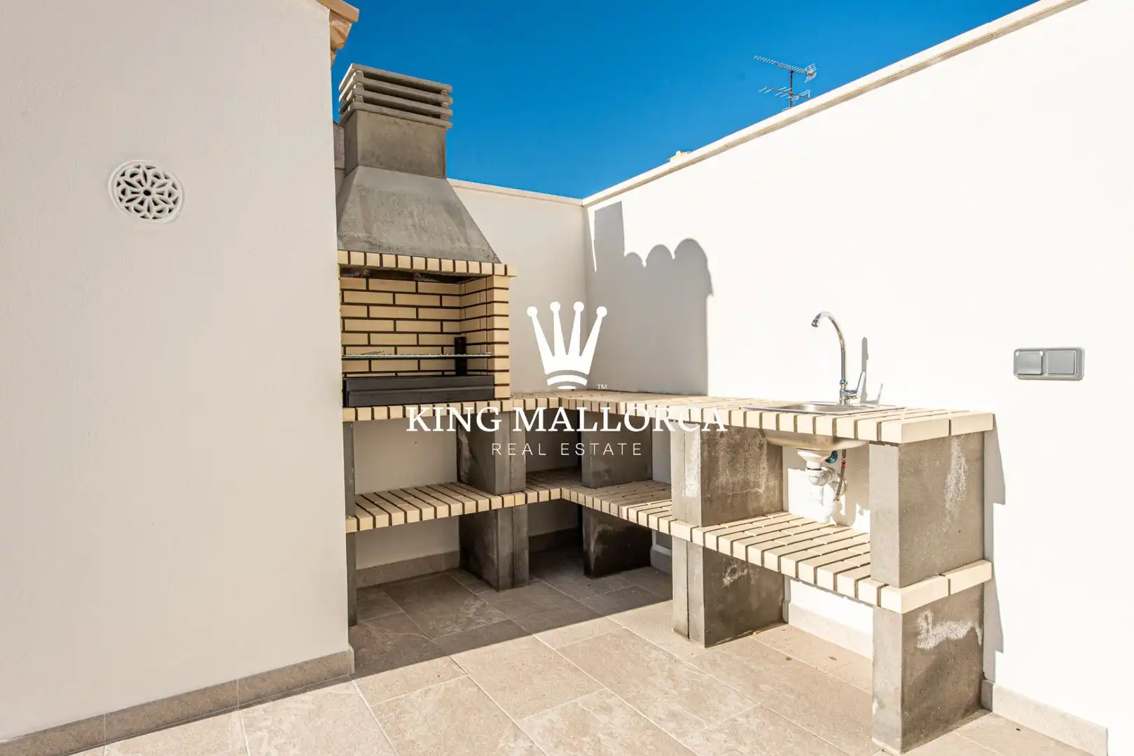 Terrace of Houses for sale in Pollença  with Air Conditioner, Heating and Private garden