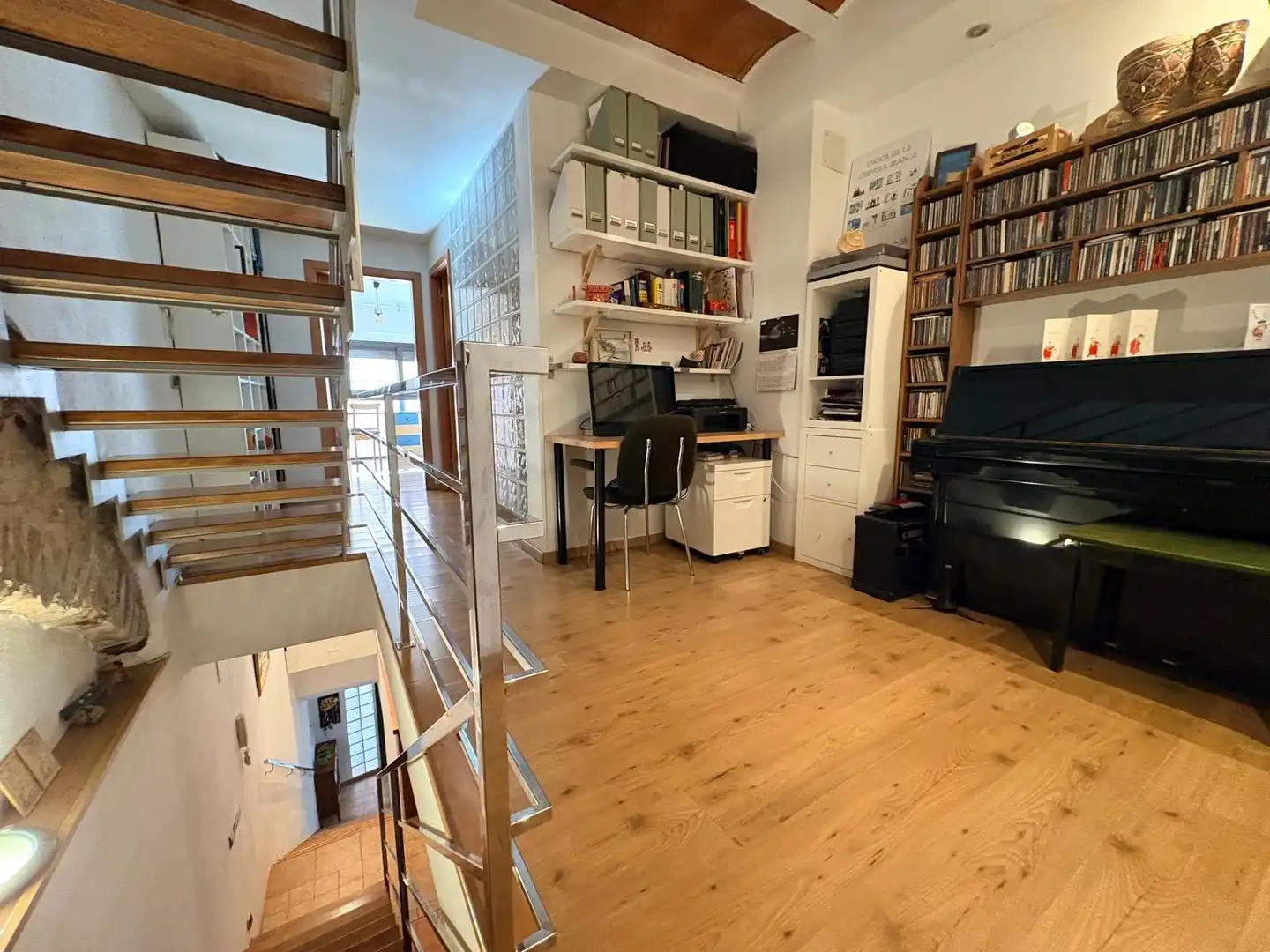 Casa o xalet en venda en Sant Martí de Tous amb Calefacció, Terrassa i Balcó