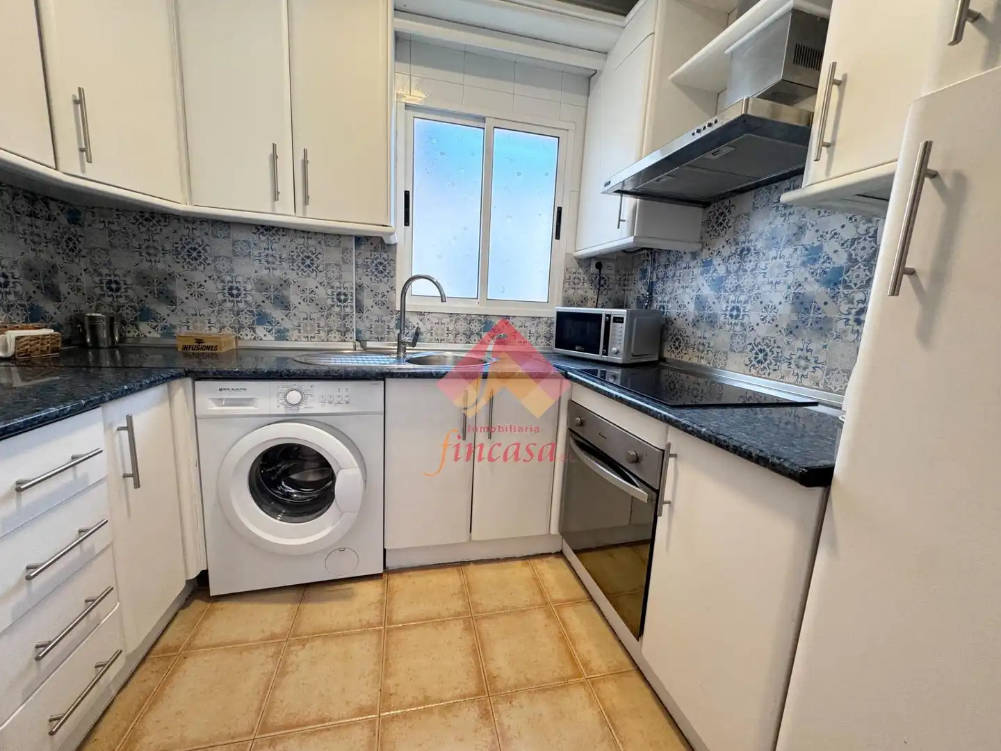 Kitchen of Flat for rent in Ronda  with Furnished