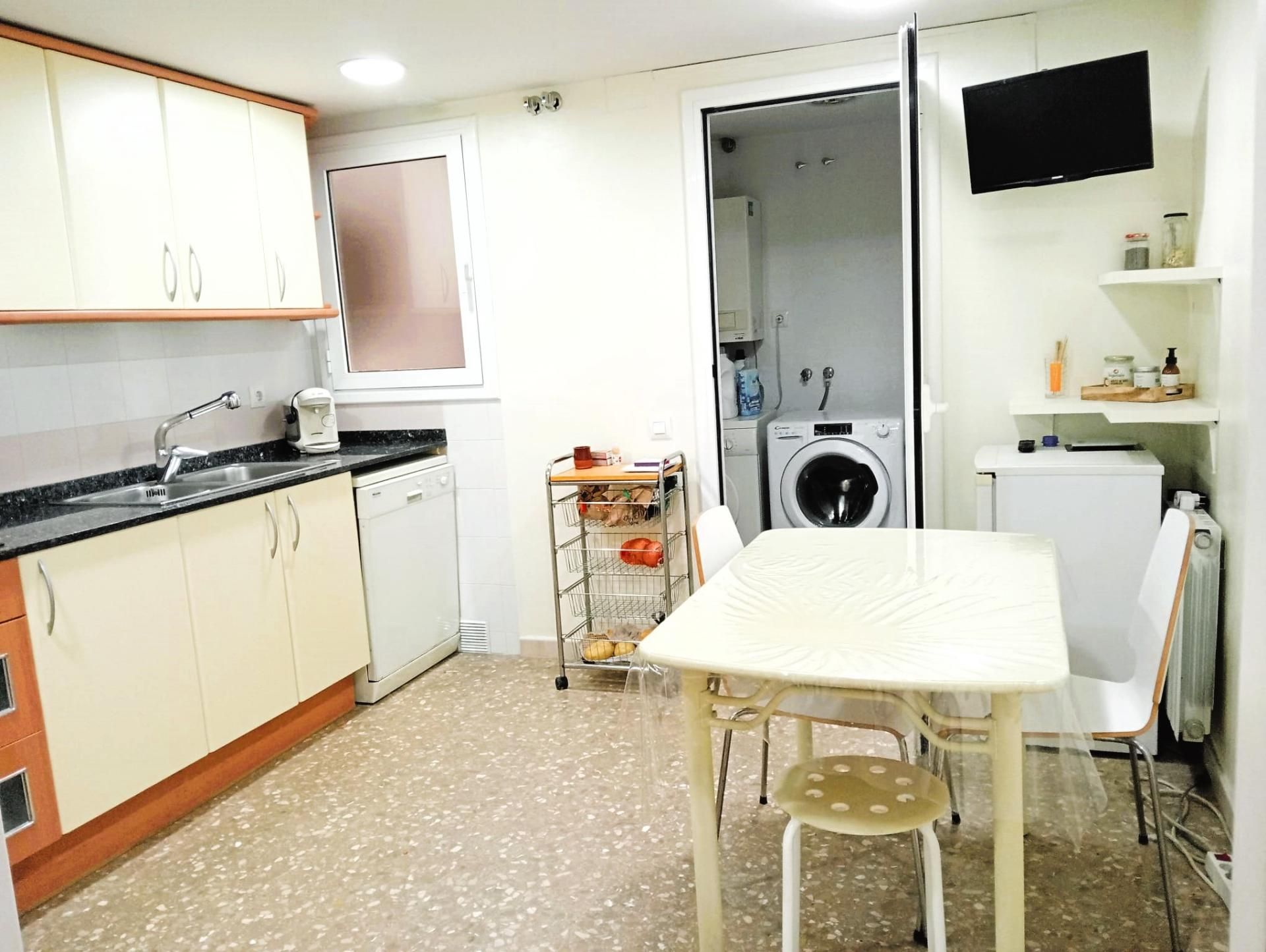 Kitchen of Flat for sale in Vilafranca del Penedès  with Heating