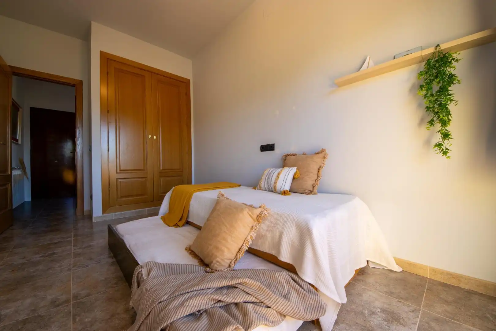 Dormitori de Casa o xalet en venda en Mont-roig del Camp amb Calefacció, Jardí privat i Terrassa
