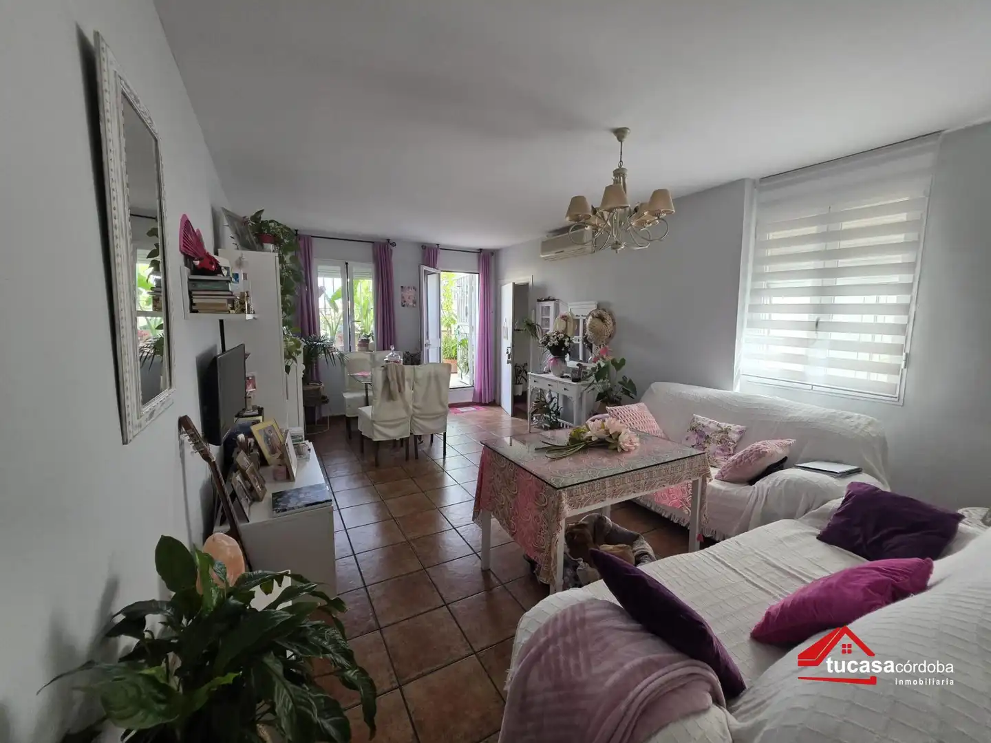 Sala de estar de Ático en venta en Córdoba con Aire acondicionado y Terraza