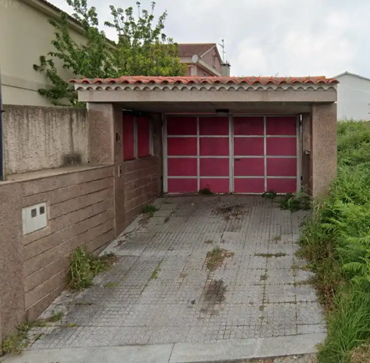 Parking of Houses for sale in Sanxenxo
