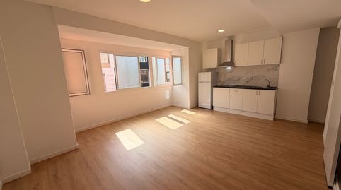 Foto 3 de Piso en venta en Calle Secretario Artiles, Santa Catalina - Canteras, Las Palmas de Gran Canaria