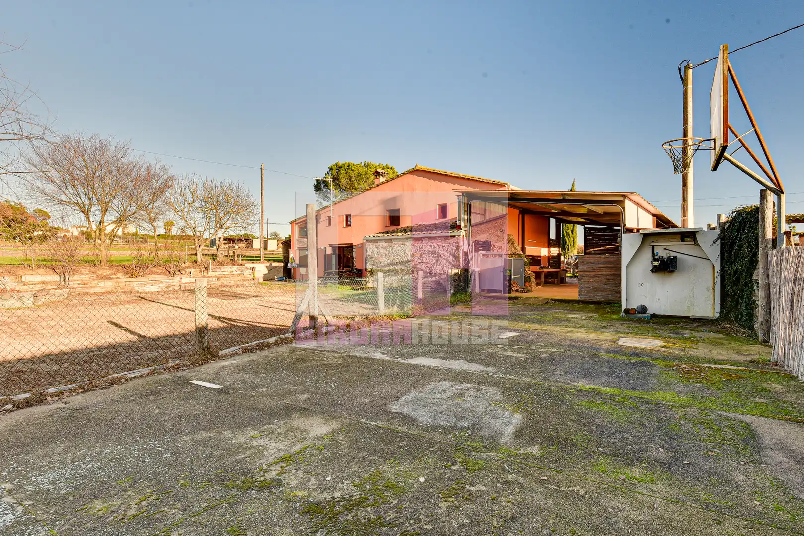 Vista exterior de Casa o xalet en venda en Sant Andreu Salou amb Aire condicionat, Calefacció i Jardí privat