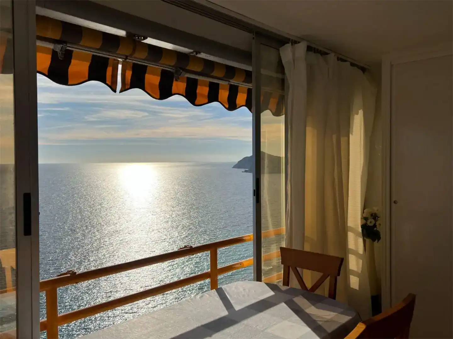 Terrasse von Wohnung zur Miete in Benidorm mit Klimaanlage, Privatgarten und Schwimmbad
