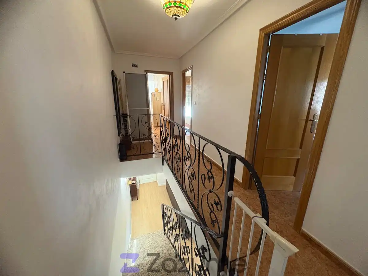 Casa o xalet de lloguer en Catral amb Aire condicionat, Calefacció i Jardí privat