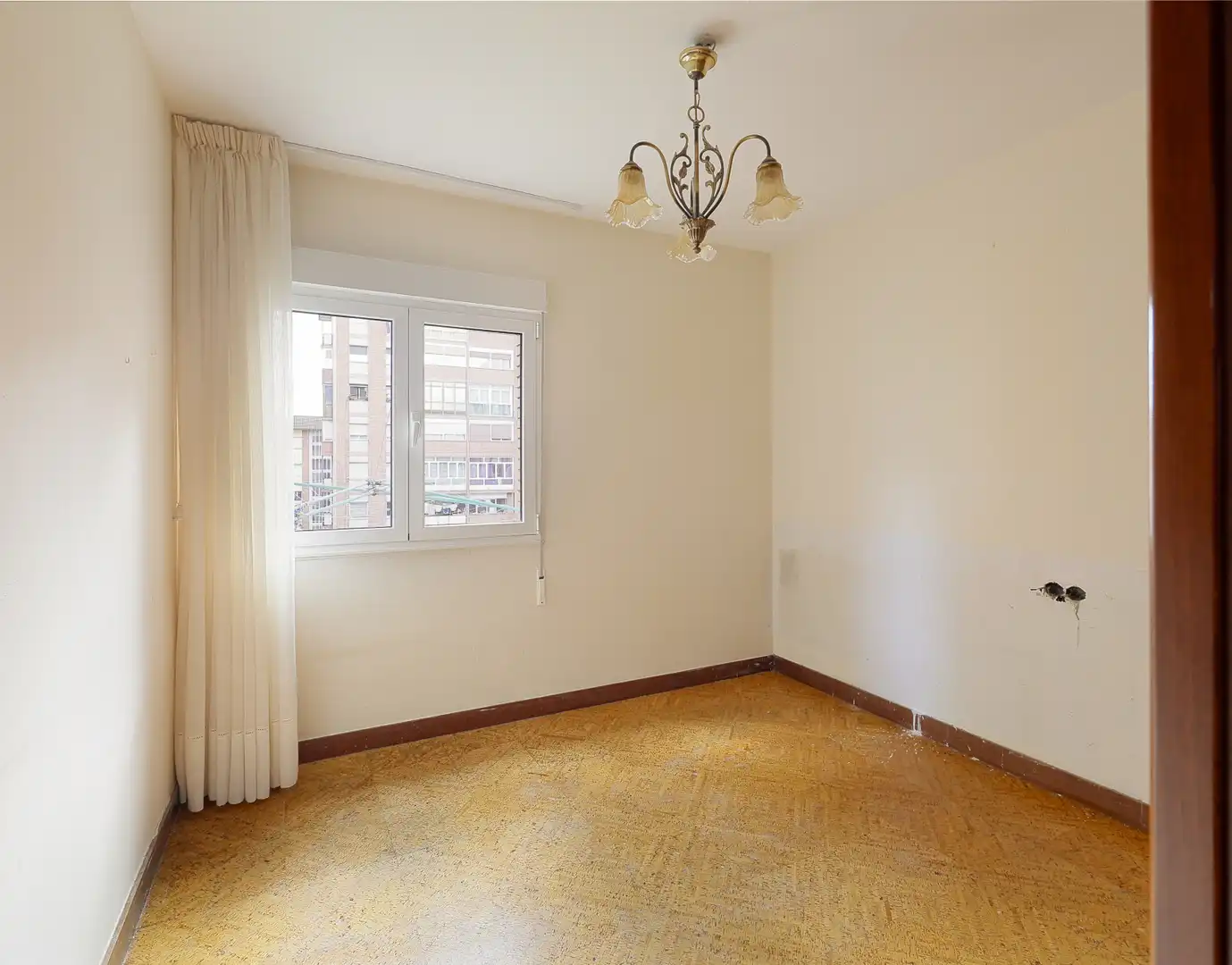 Habitación de Piso en venta en Gijón 