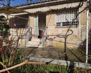 Vista exterior de Casa adosada en venda en Zamora Capital  amb Terrassa