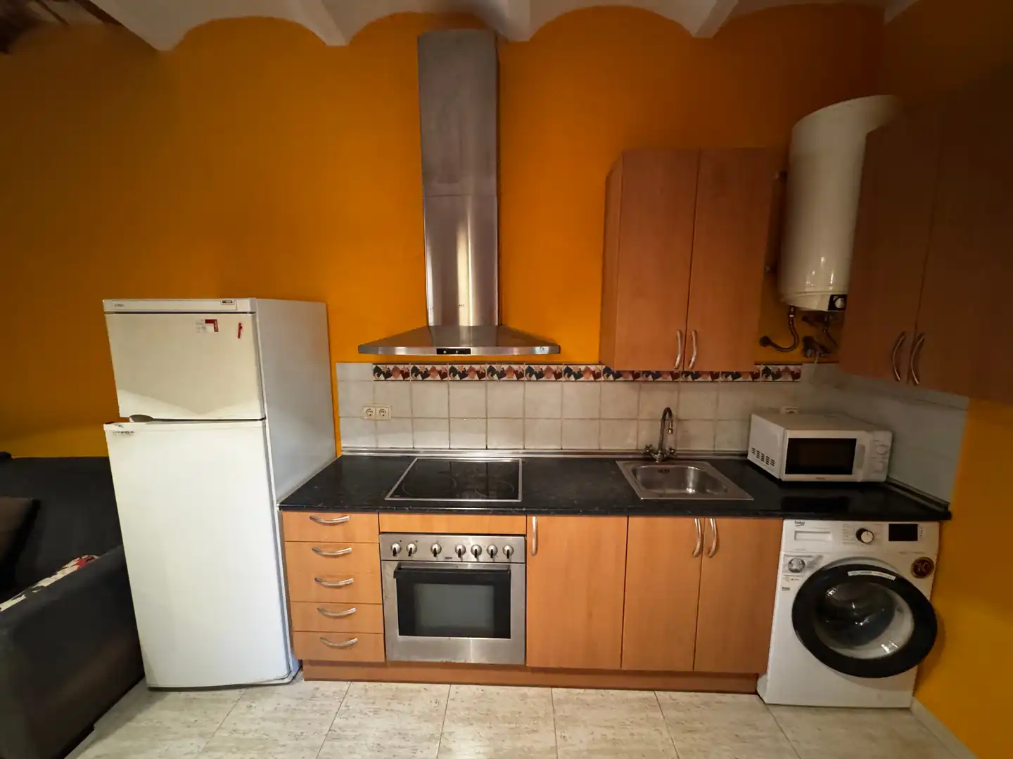 Cuina de Apartament en venda en Sant Antoni de Vilamajor amb Calefacció, Moblat i Rentadora