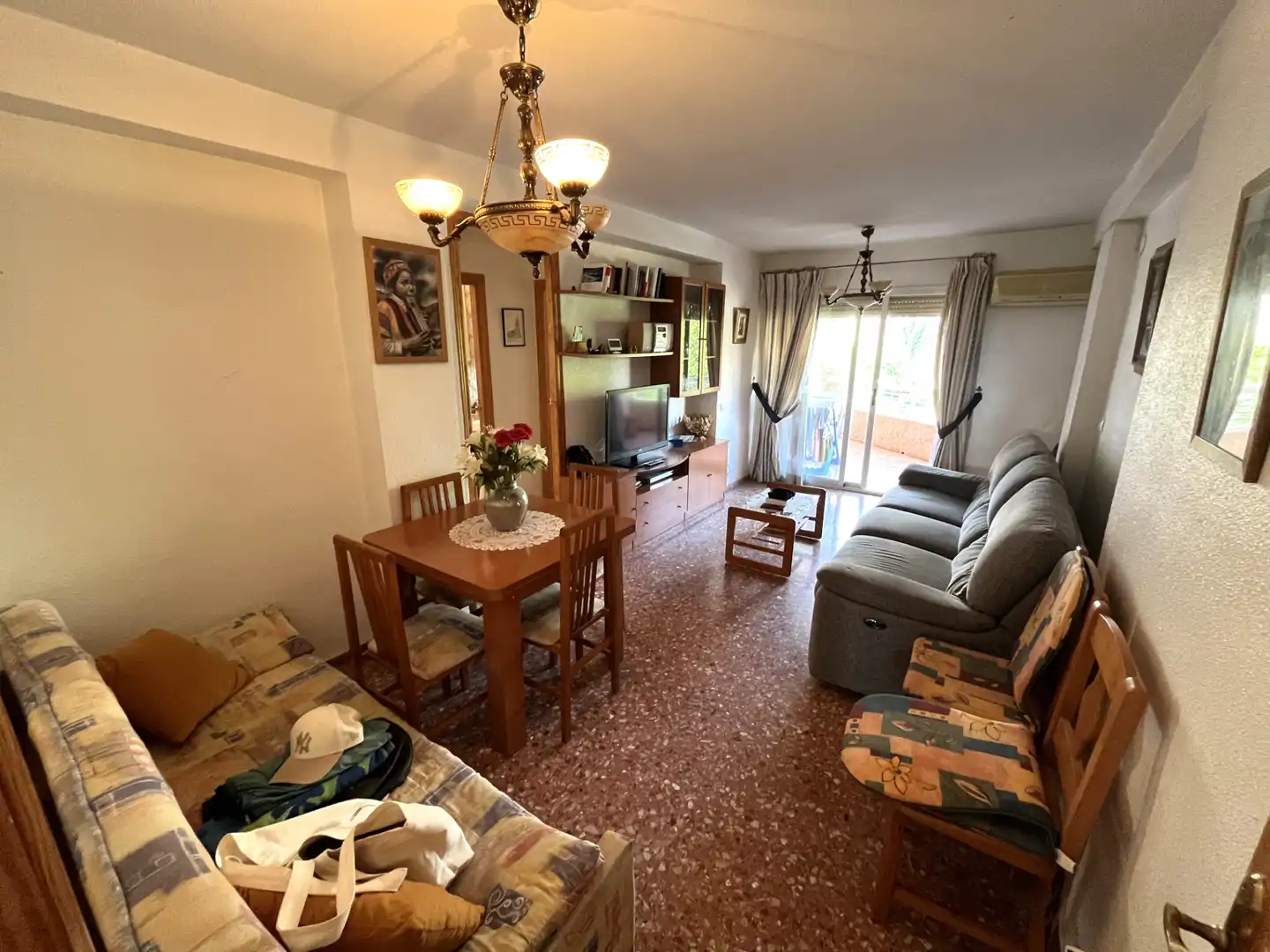 Sala d'estar de Pis en venda en Benidorm amb Aire condicionat, Moblat i Balcó