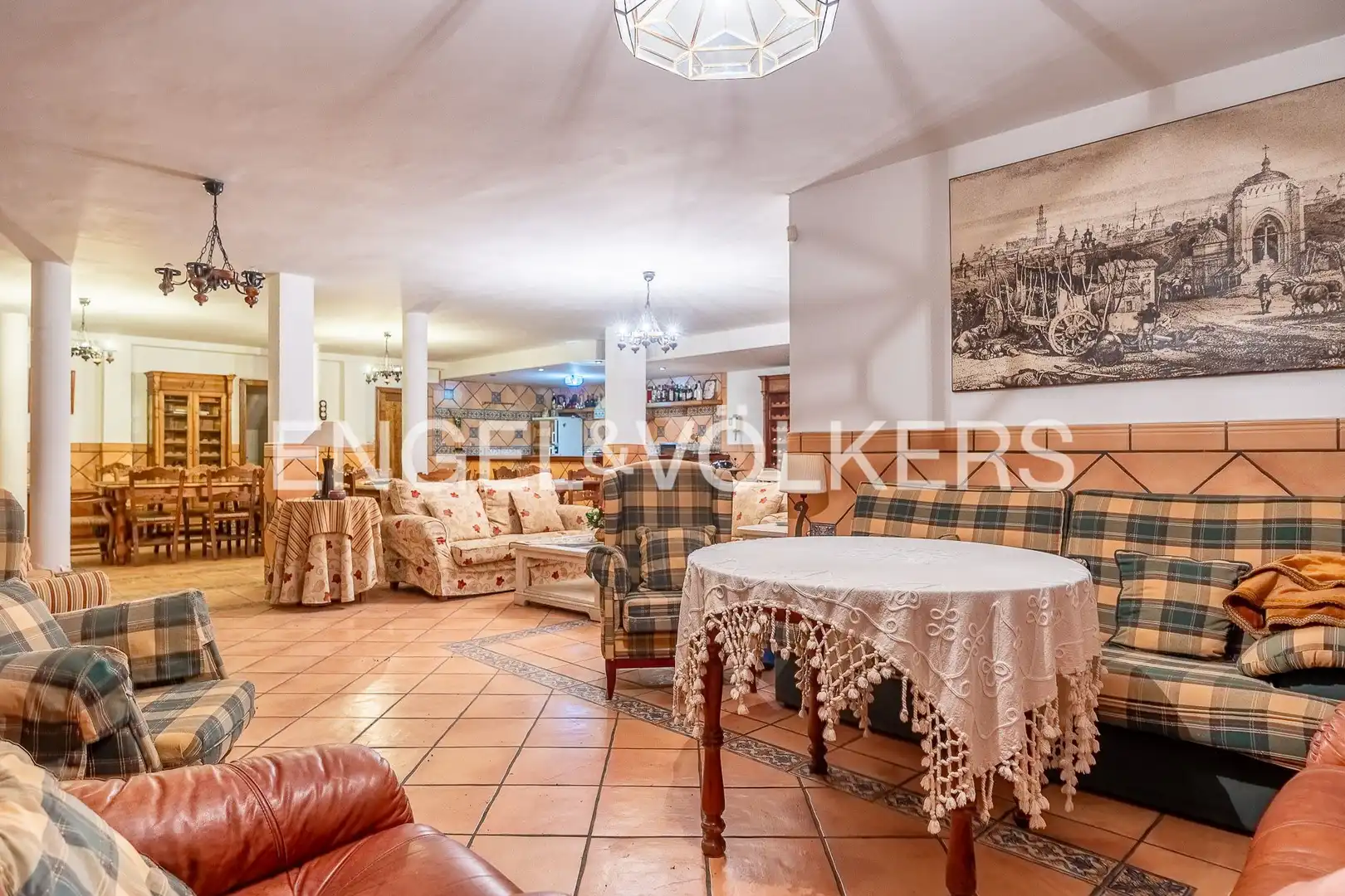 Houses for sale in Sevilla  with Air Conditioner, Heating and Private garden