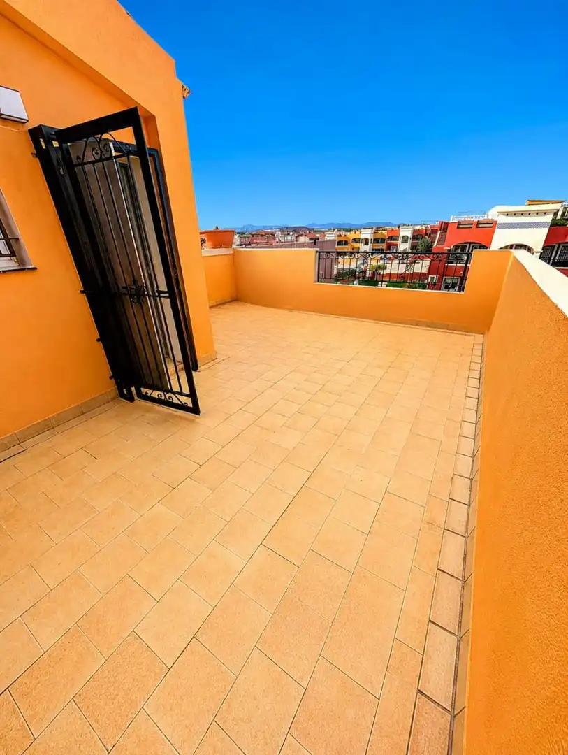 Detached house with pool for sale in Calle  Laguna de Fuentilleja, imagen 26