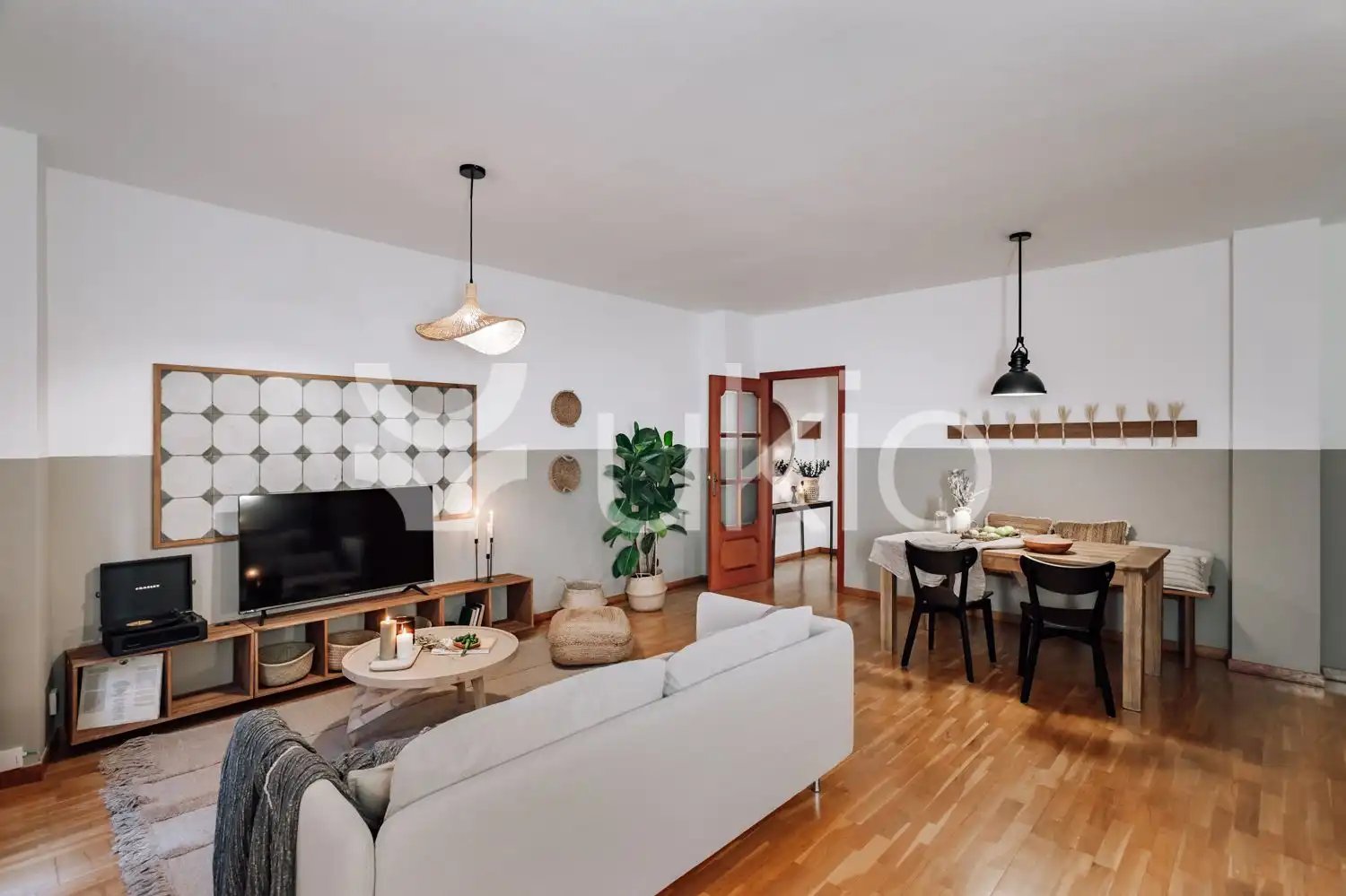 Living room of Apartments for rent in Barcelona  with Storage room, Furnished and Washing machine