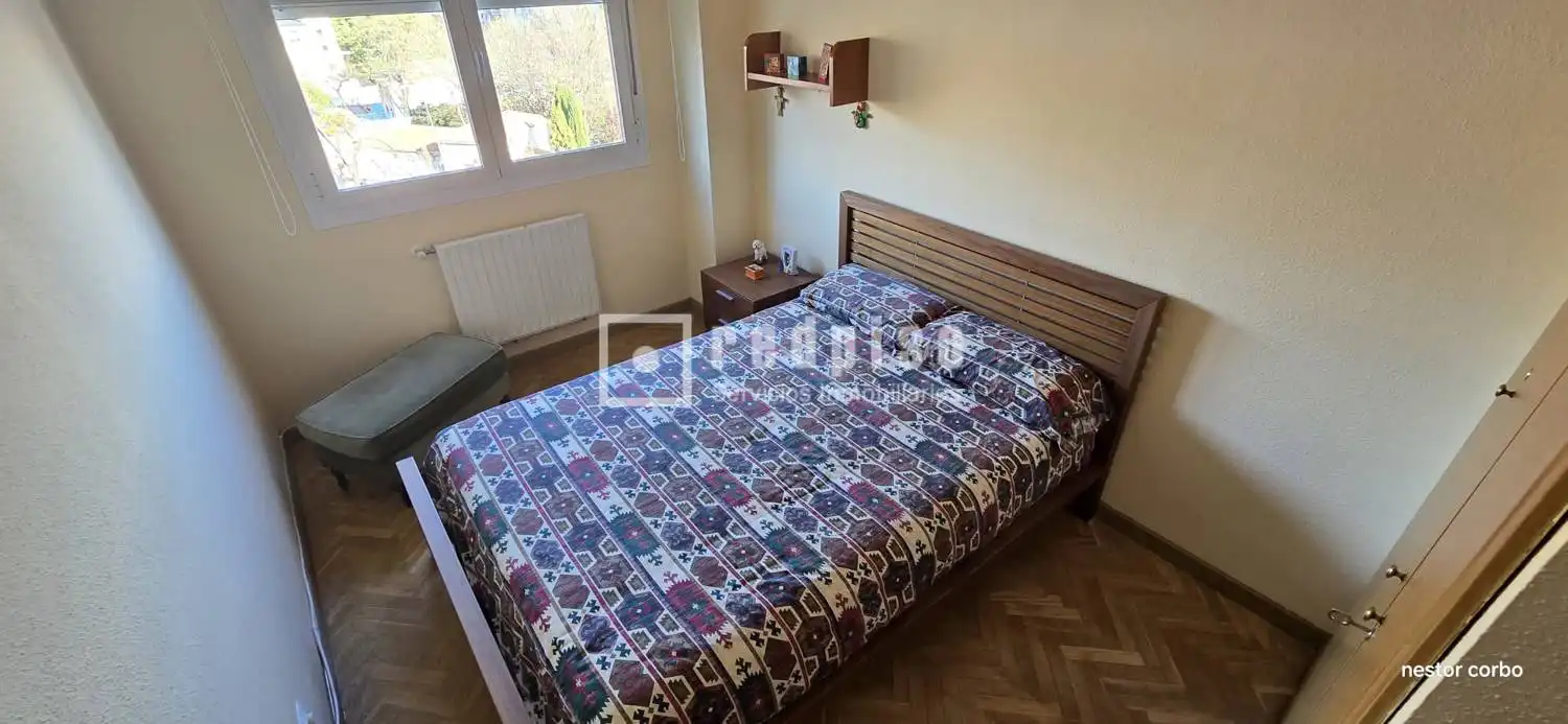 Bedroom of Flat for sale in Torrejón de Ardoz  with Heating, Private garden and Parquet flooring