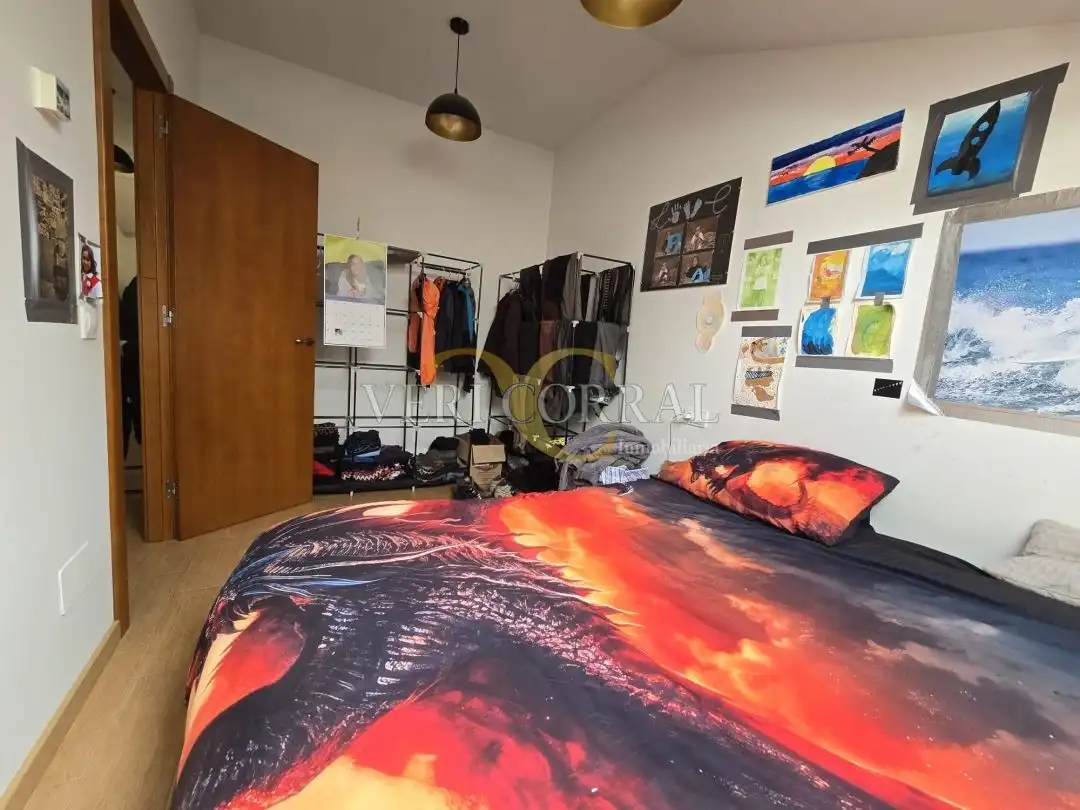 Dormitori de Apartament en venda en Llanes amb Calefacció i Traster