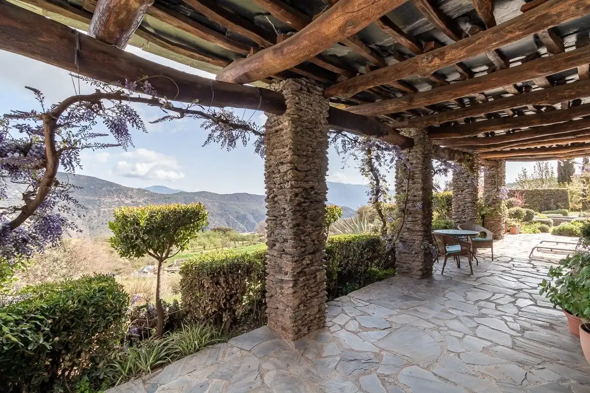 Terrassa de Casa o xalet en venda en Pórtugos amb Calefacció, Jardí privat i Terrassa