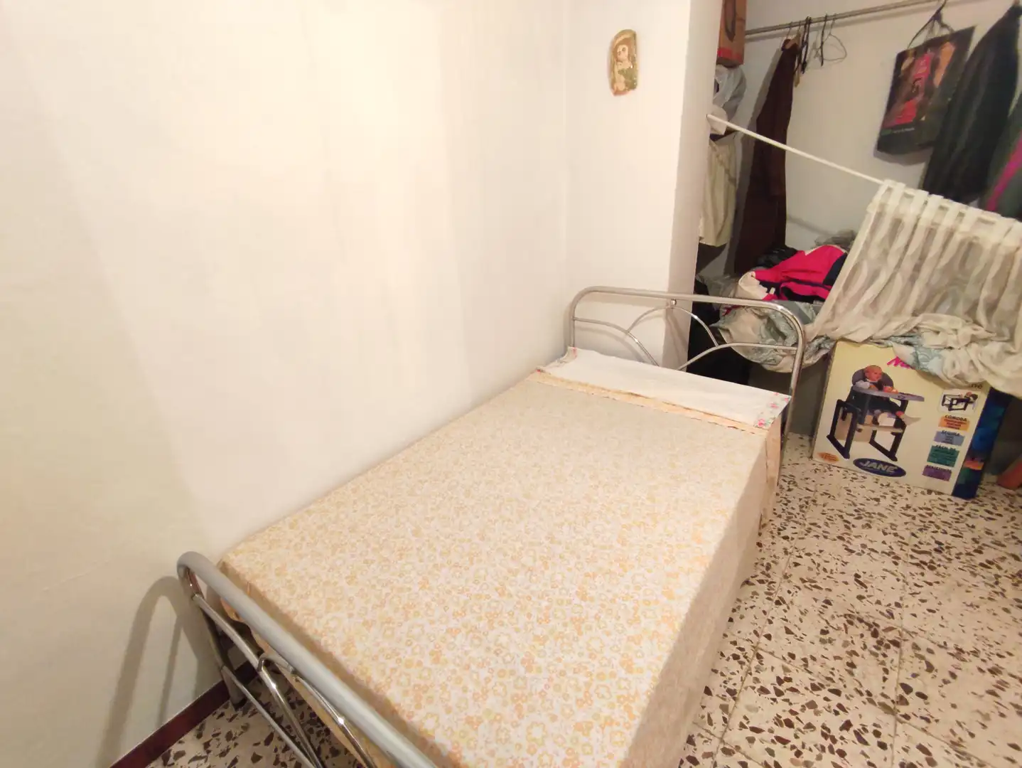 Dormitori de Casa o xalet en venda en Iznájar amb Moblat