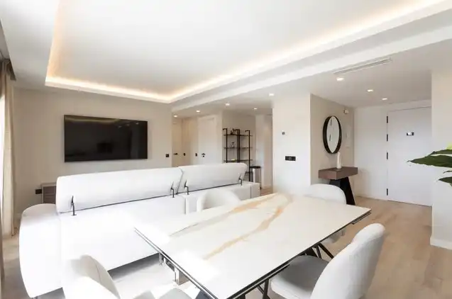 Ático con piscina en venta en Calle Torrente Ballester 6R, imagen 5