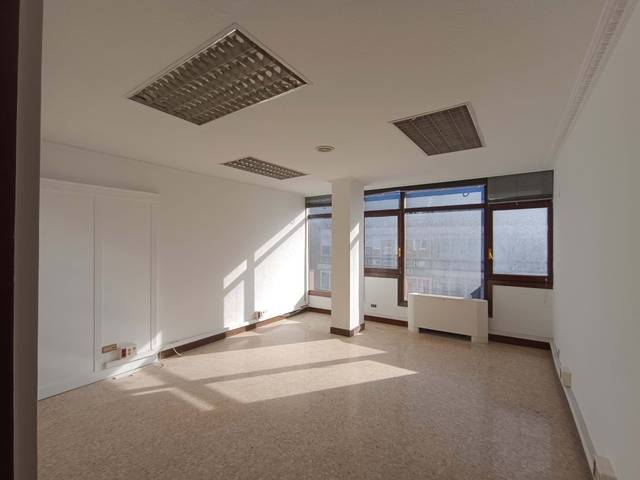 Oficina en Alquiler en Las Mercedes en Las Arenas