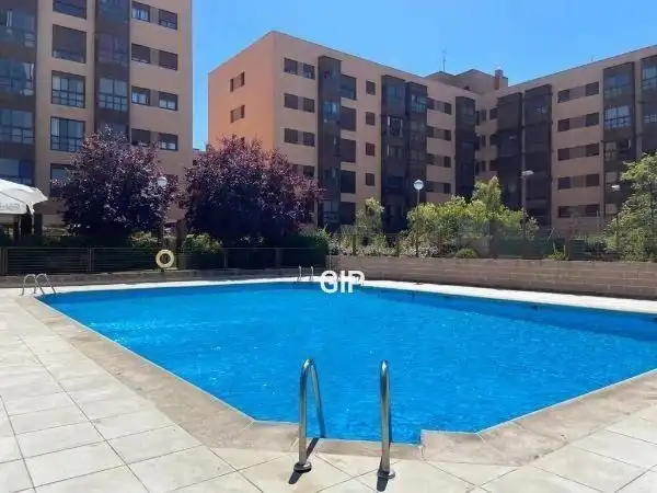 Apartments for rent in Calle de Deyanira, 59, Rejas