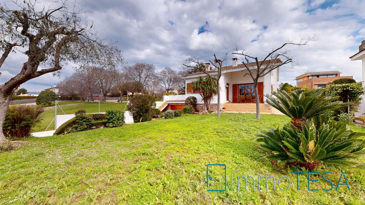 Jardí de Casa o xalet en venda en Palau-solità i Plegamans amb Calefacció i Terrassa
