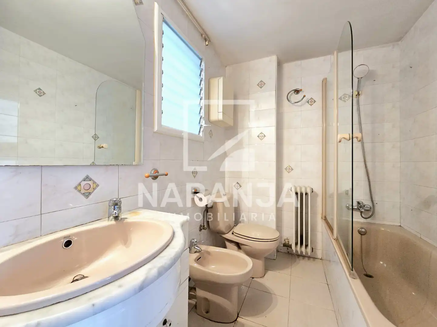 Badezimmer von Wohnung zum Verkauf in Mollet del Vallès mit Balkon und Gemeinschaftspool