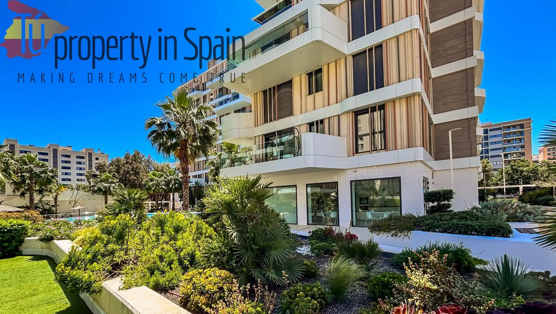 Vista exterior de Piso para compartir en Alicante / Alacant con Terraza, Amueblado y Piscina comunitaria