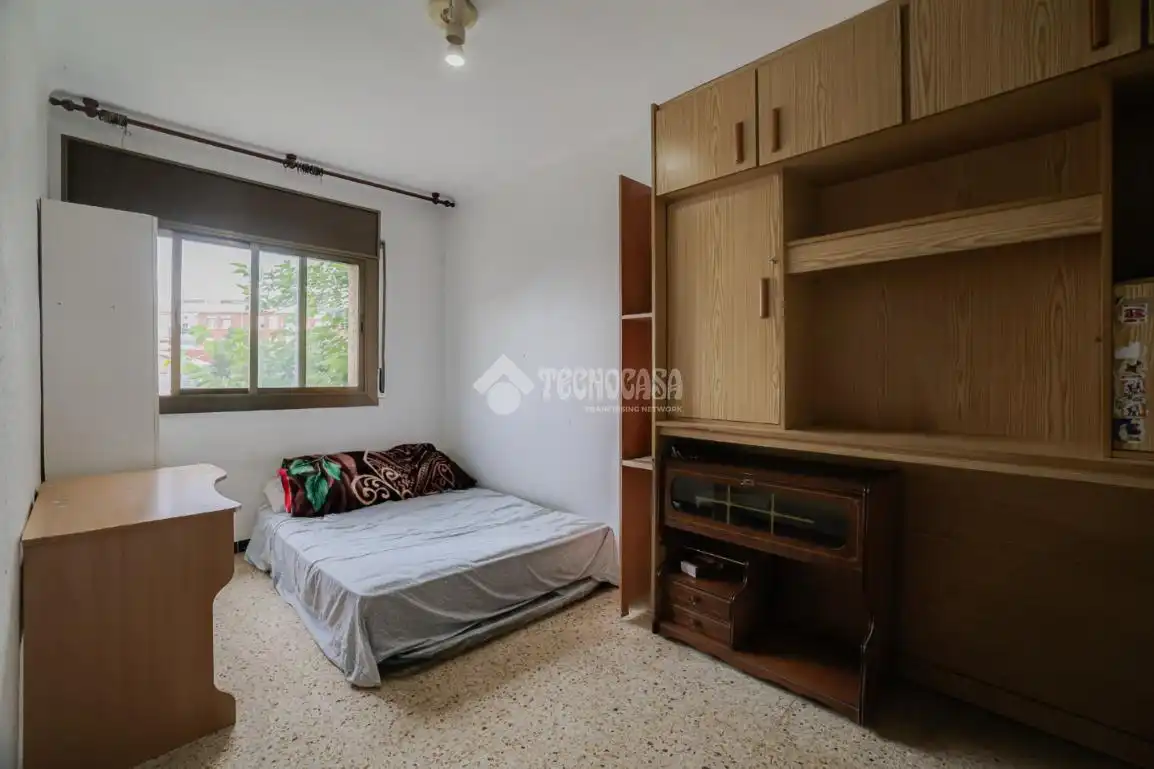 Schlafzimmer von Wohnung zum Verkauf in Terrassa