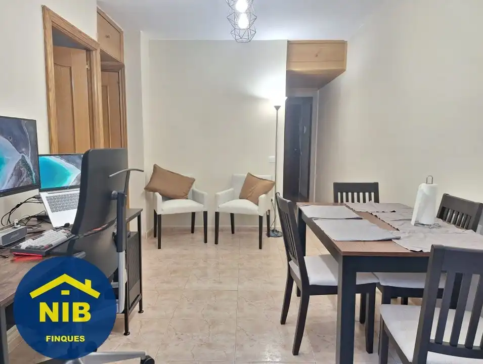 Comedor de Piso en venta en Barcelona