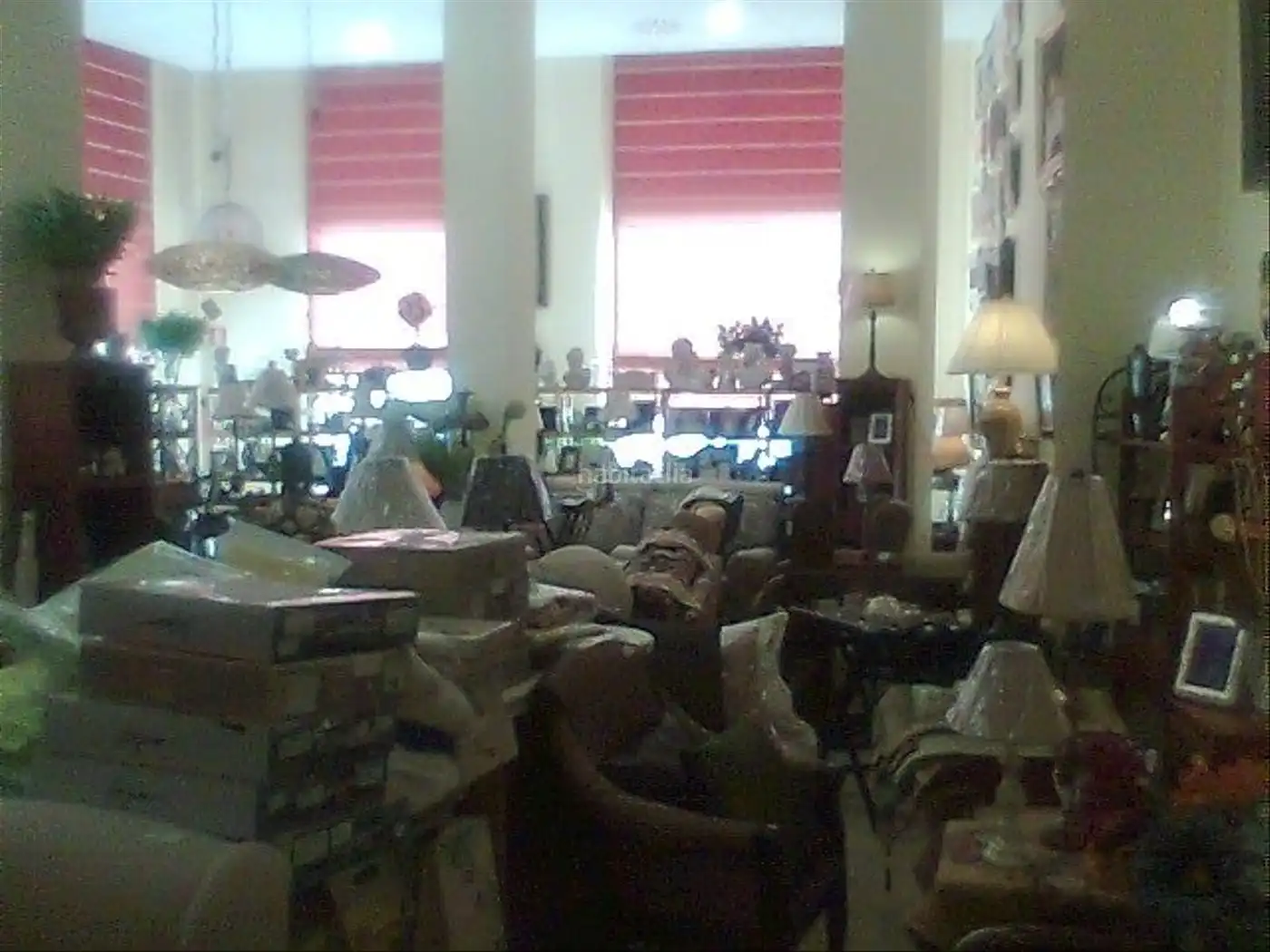 Local comercial de lloguer a Calle Asta 6, imagen 3