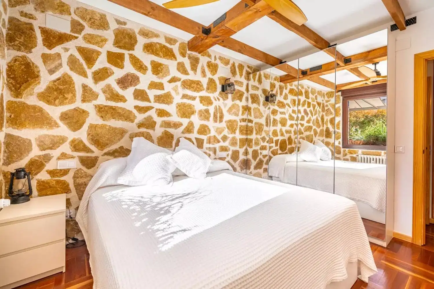 Bedroom of Attic for sale in Madrid  with Air Conditioner, Heating and Terrace