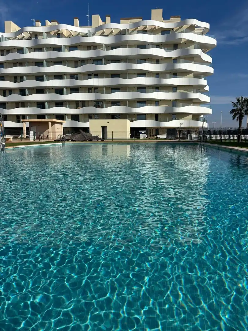 Piscina de Piso en venta en El Puig de Santa Maria con Aire acondicionado, Balcón y Piscina comunitaria