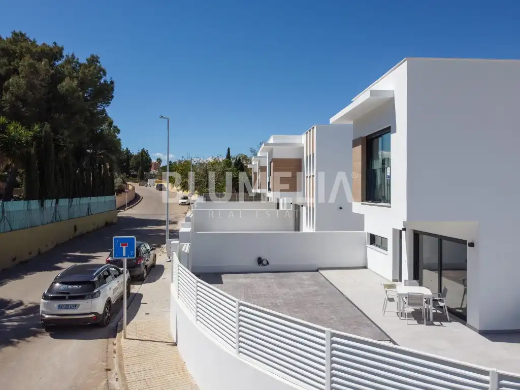 Houses for sale in El Montgó