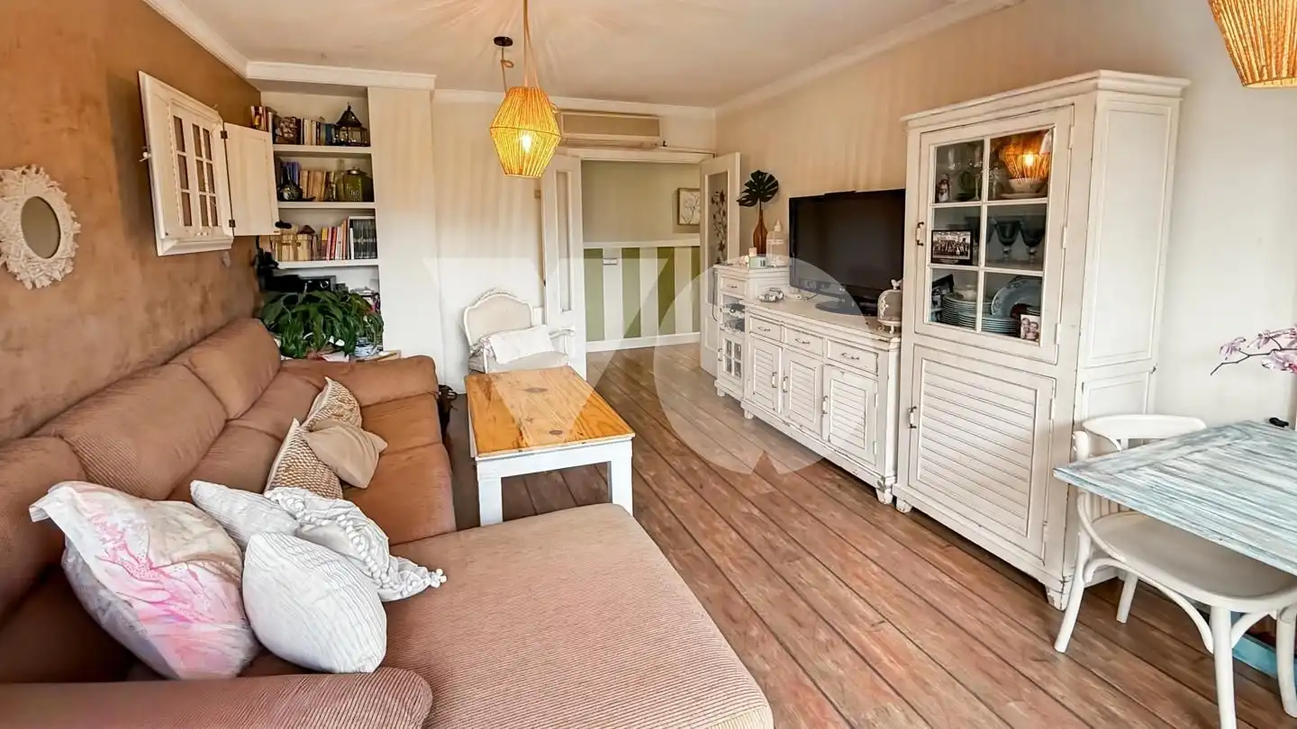 Sala de estar de Piso en venta en Madrid con Aire acondicionado, Calefacción y Jardín privado