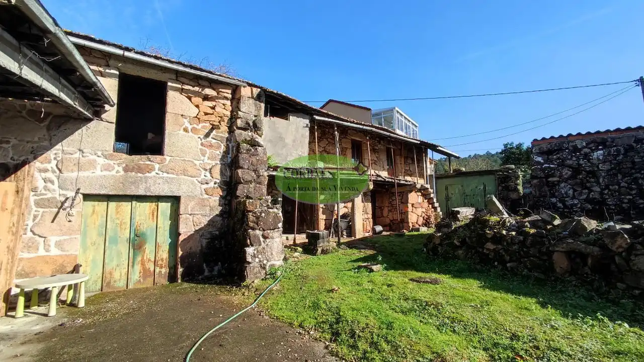 Haus mit Garten zum Verkauf in Cortegada, imagen 2