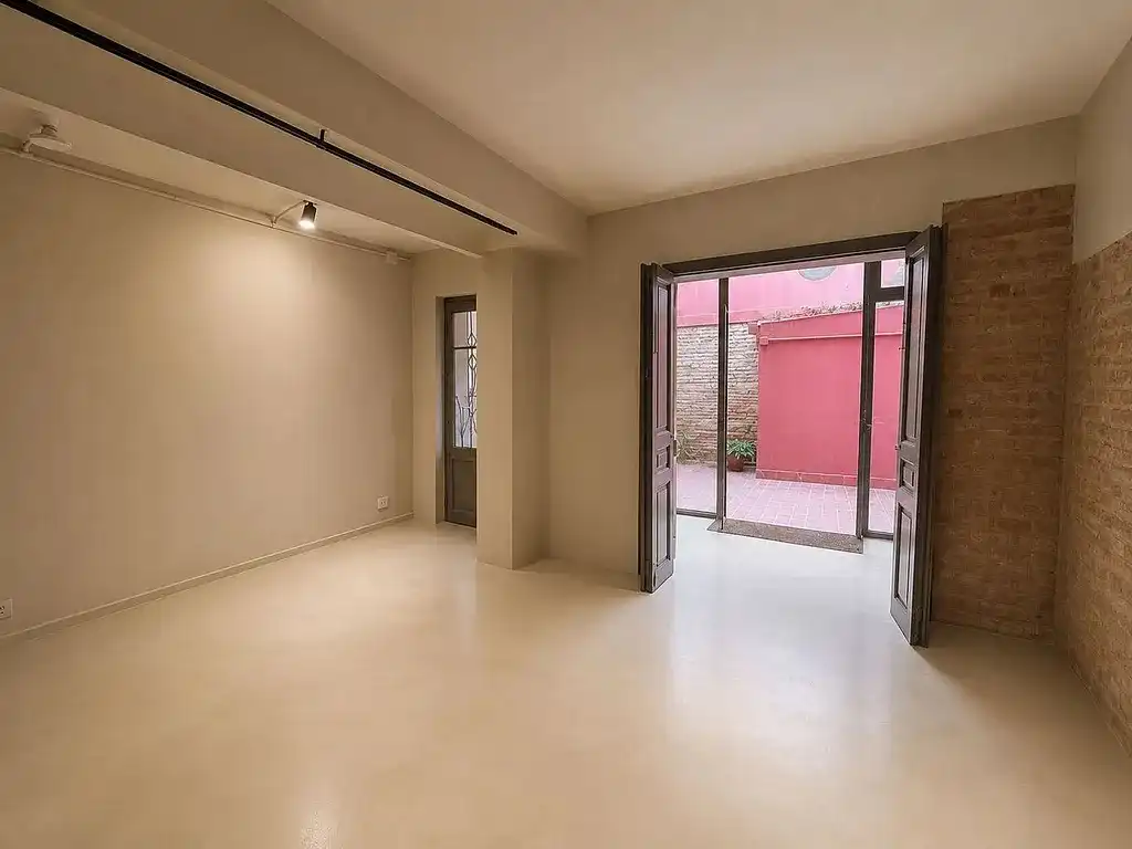 Local de lloguer en Sarrià - Sant Gervasi