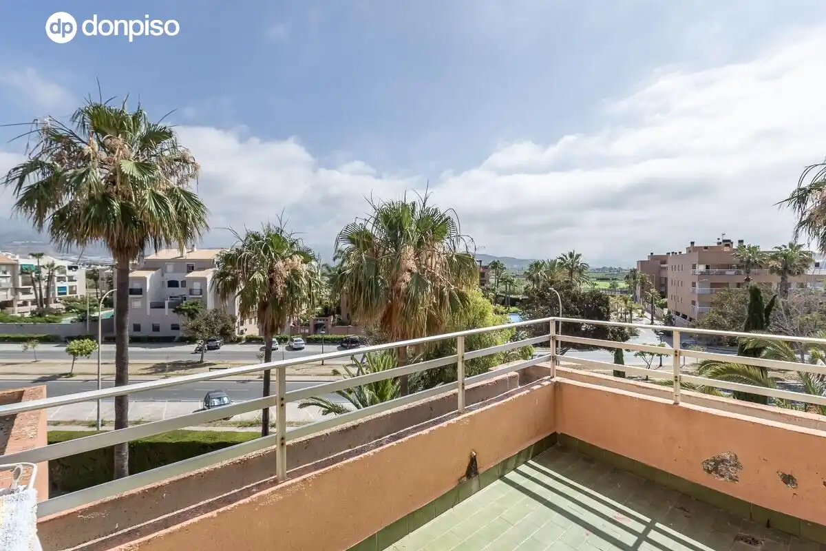 Maisonette zum Verkauf in Paseo MARITIMO, Salobreña Costa
