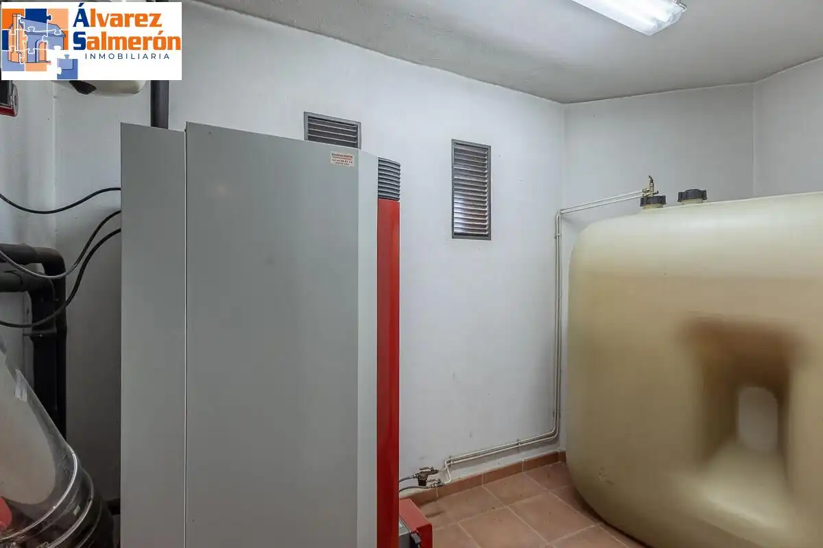Casa con jardín en venta en Calle MARIANA PINEDA, imagen 48