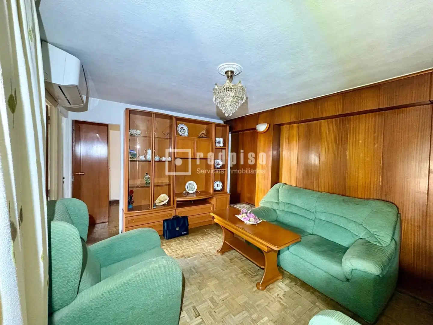 Sala d'estar de Pis en venda en Madrid amb Aire condicionat, Parquet i Terrassa