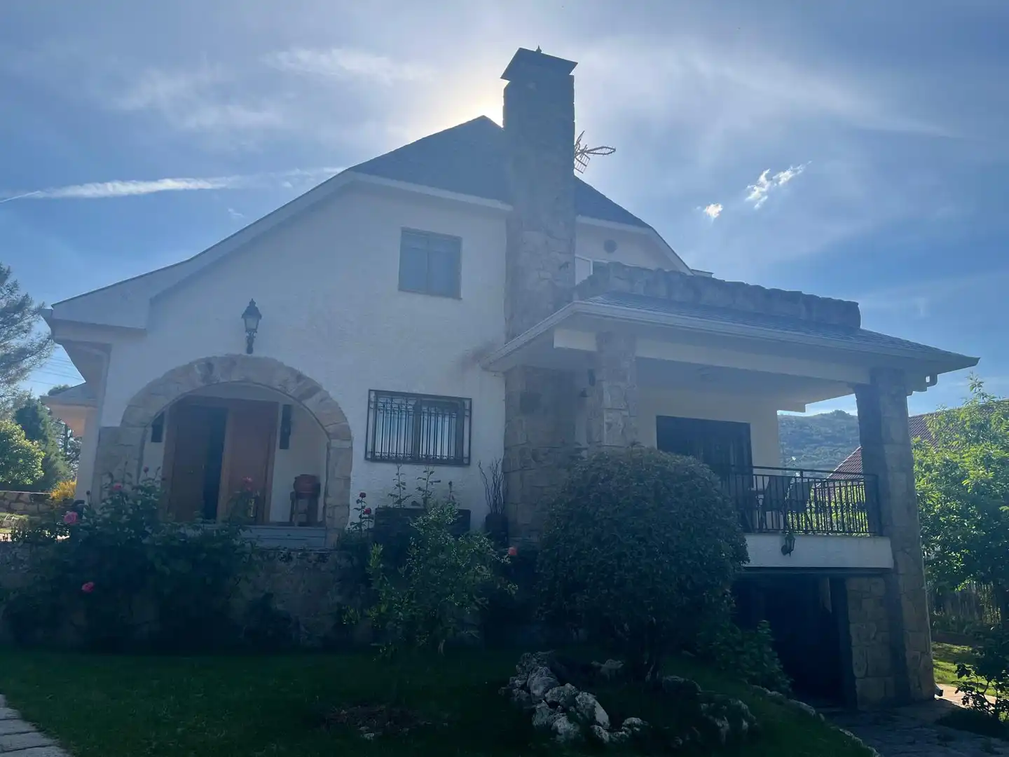 Vista exterior de Casa o chalet de alquiler en Becerril de la Sierra con Aire acondicionado, Calefacción y Jardín privado