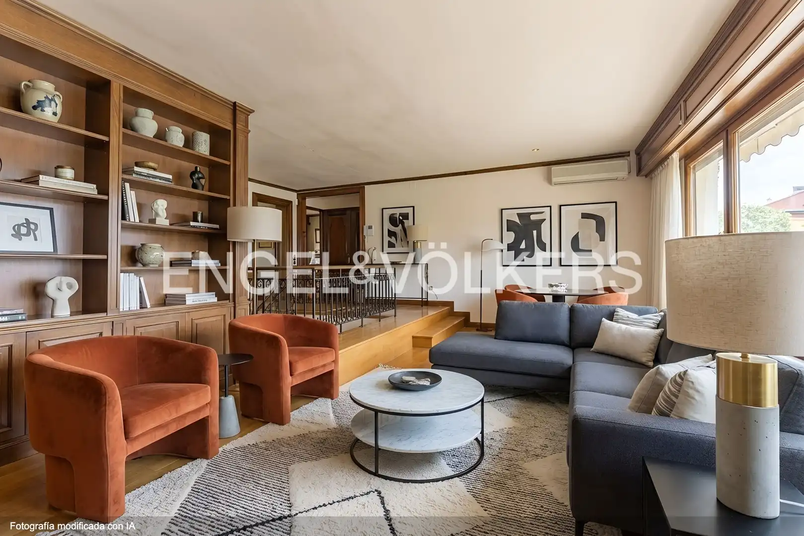 Sala d'estar de Casa o xalet en venda en Cerdanyola del Vallès amb Calefacció, Jardí privat i Parquet
