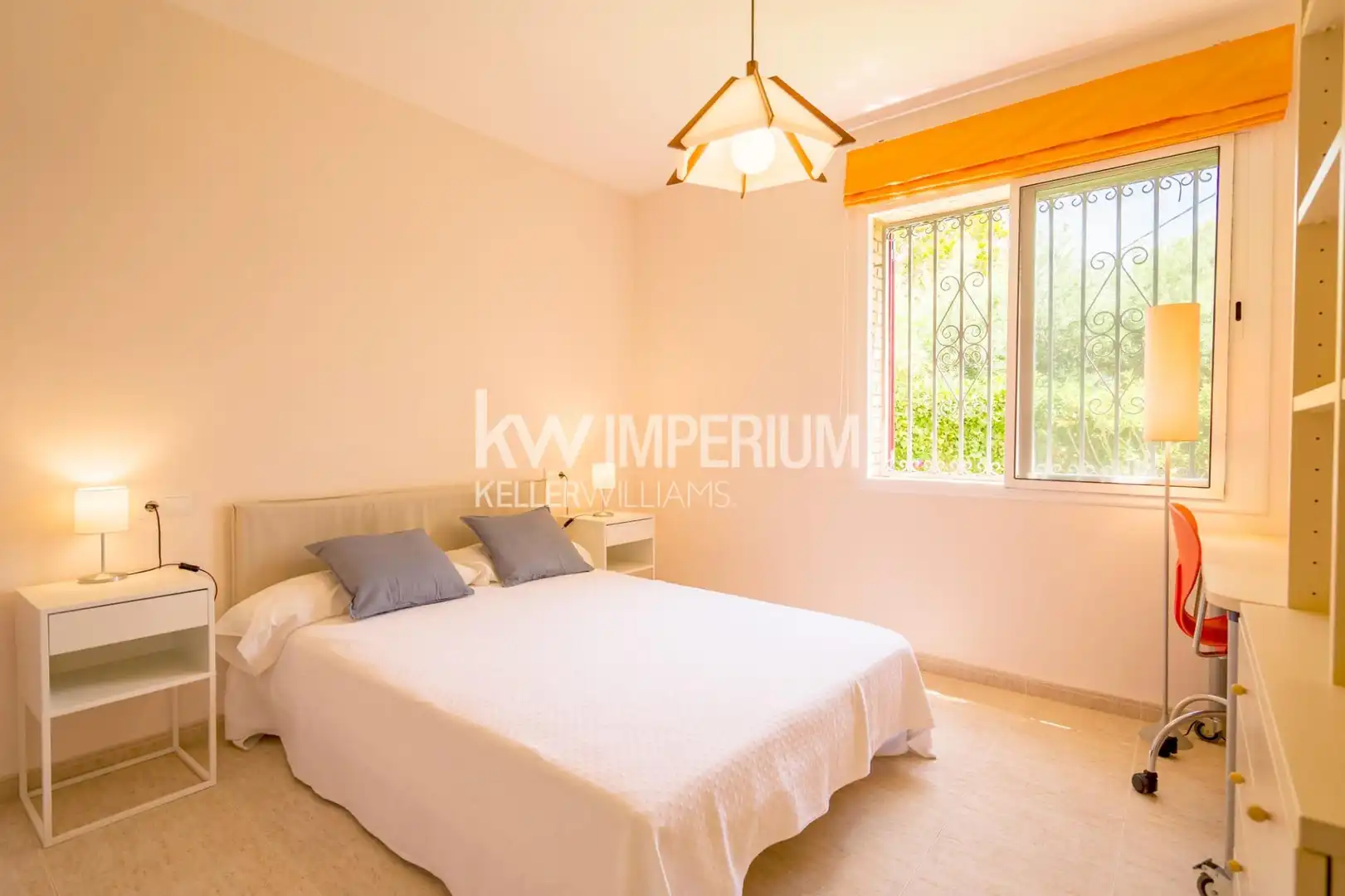 Dormitori de Casa o xalet en venda en Cambrils amb Aire condicionat, Calefacció i Jardí privat