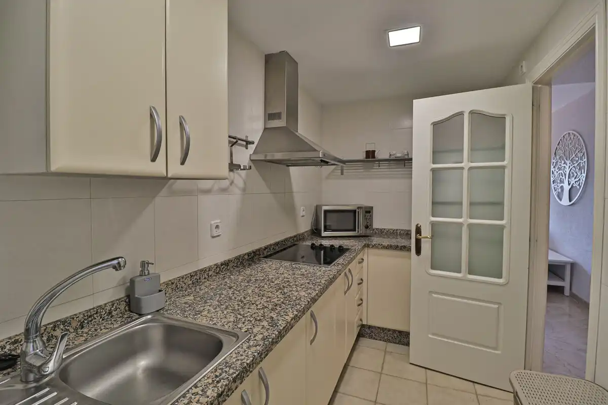 Flat with pool for sale in Casares - Casares,Casares costa,UrbanizaciÃÂ³n Vista Bahia, imagen 7