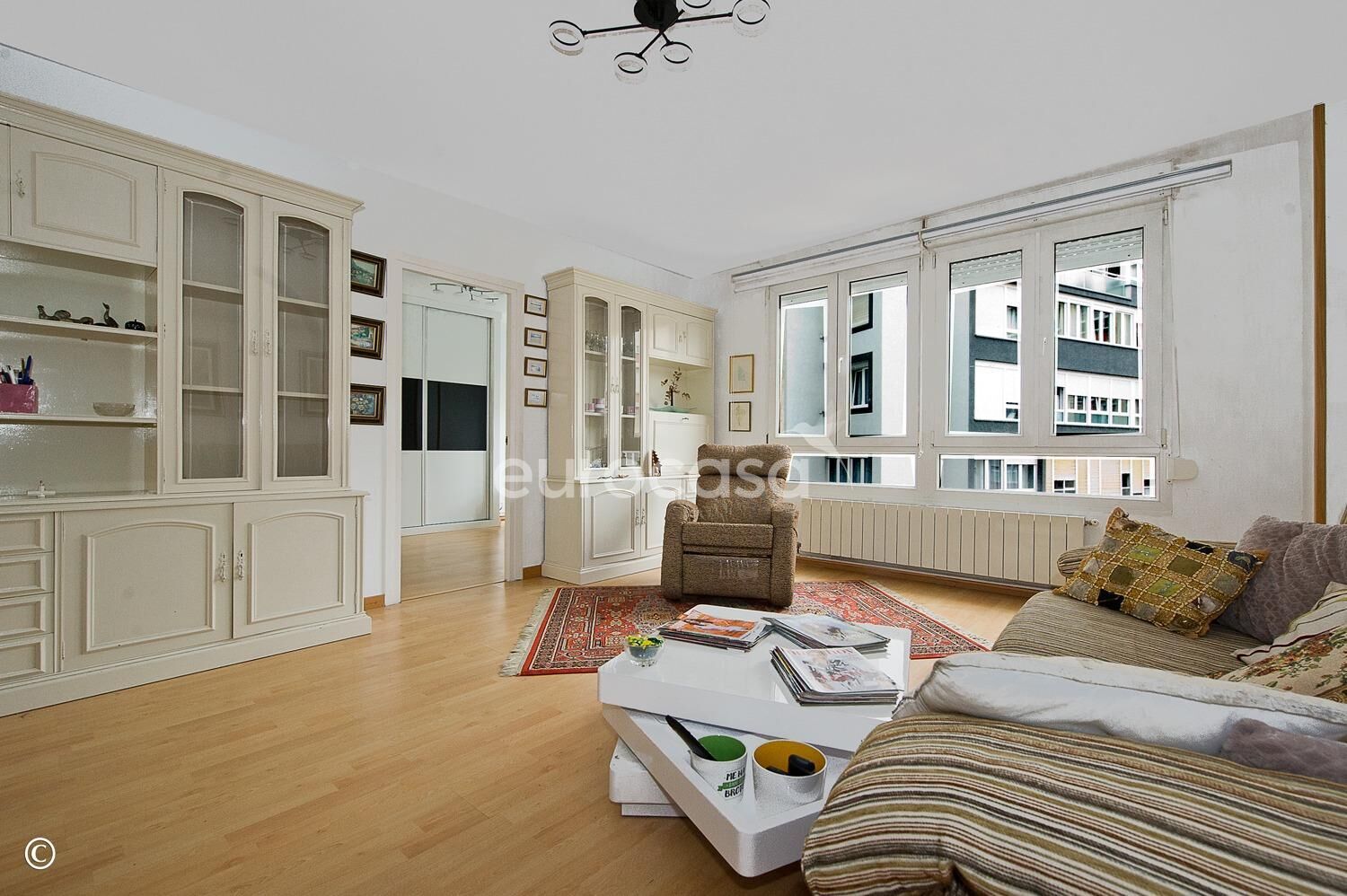 Sala d'estar de Pis en venda en Santander amb Calefacció