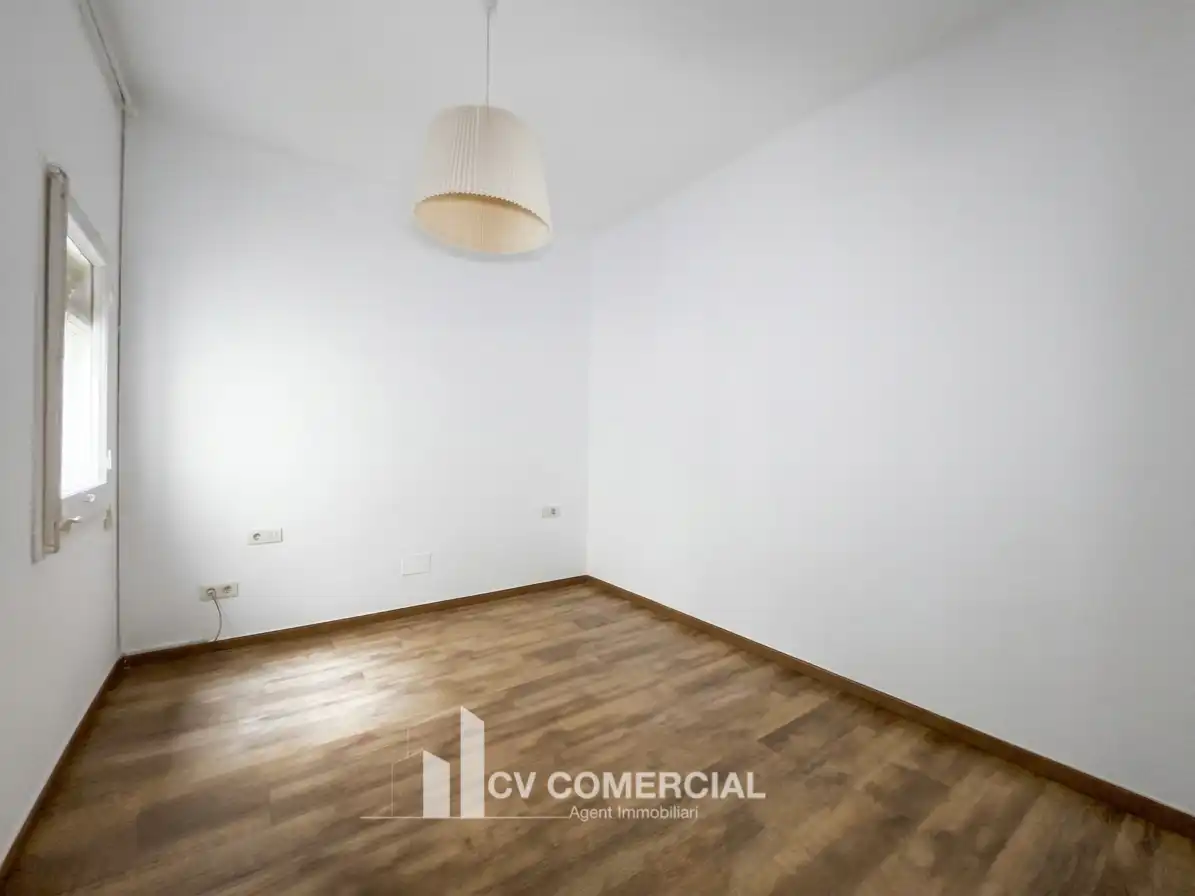 Piso con terraza en venta en Carrer del Comte d'Urgell, imagen 6