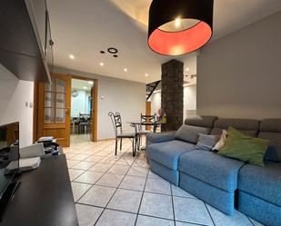 Sala d'estar de Dúplex en venda en Ataun amb Aire condicionat i Balcó