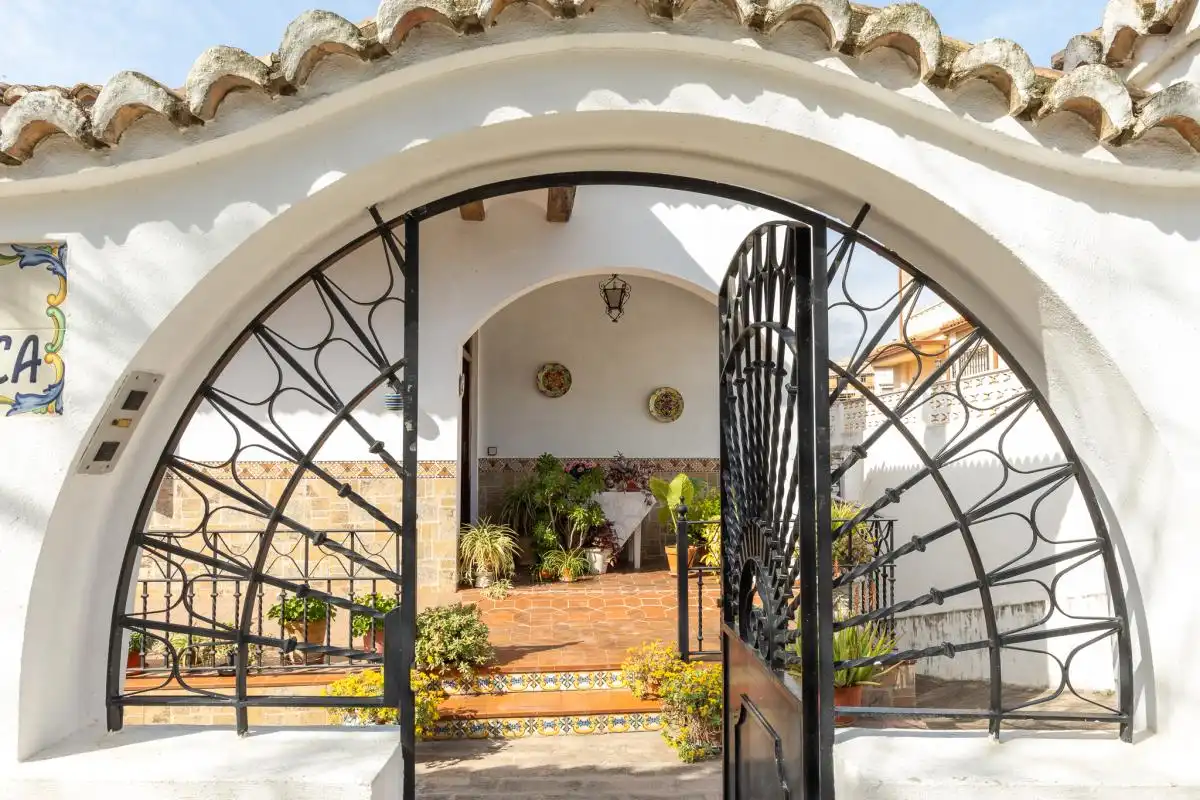 Finca rústica en venta en Av. de les Alcuses, Mogente / Moixent