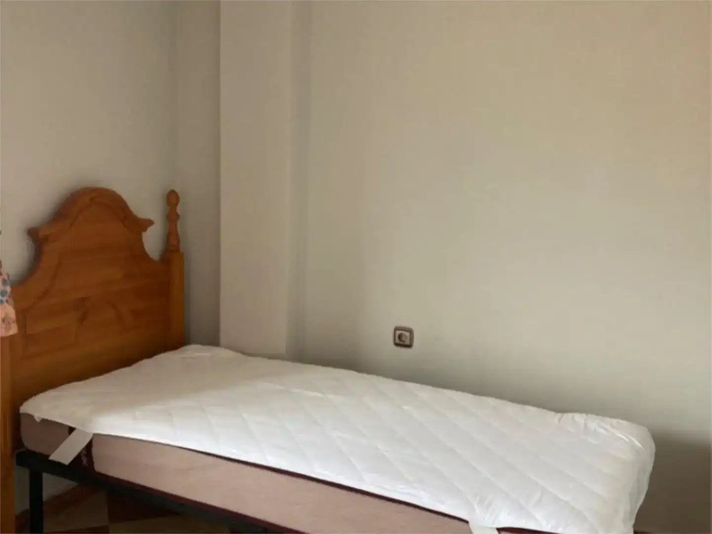 Bedroom of Flat for rent in Coín  with Air Conditioner and Furnished